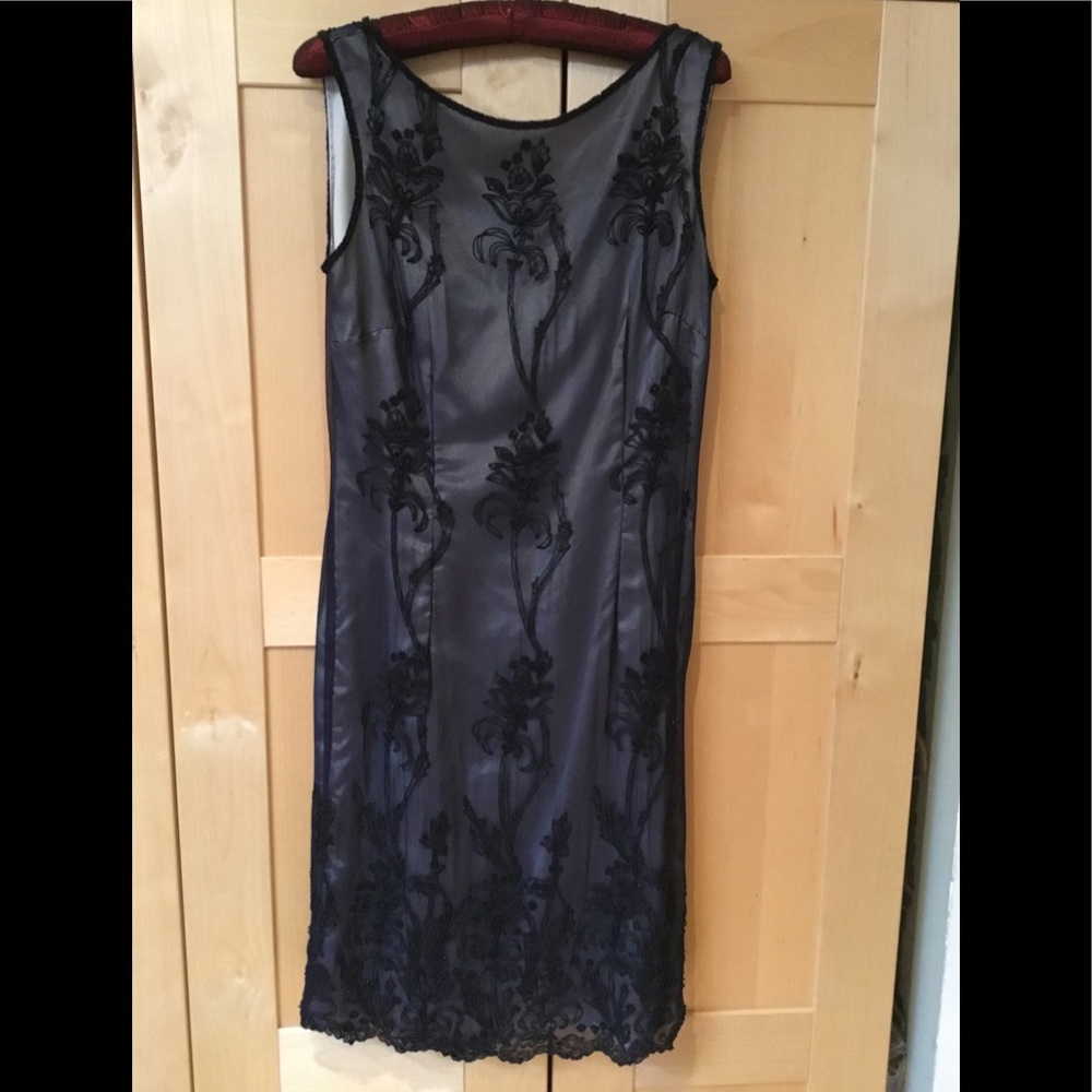 NWOT Gina Bacconi black beaded silk/EUR size 38